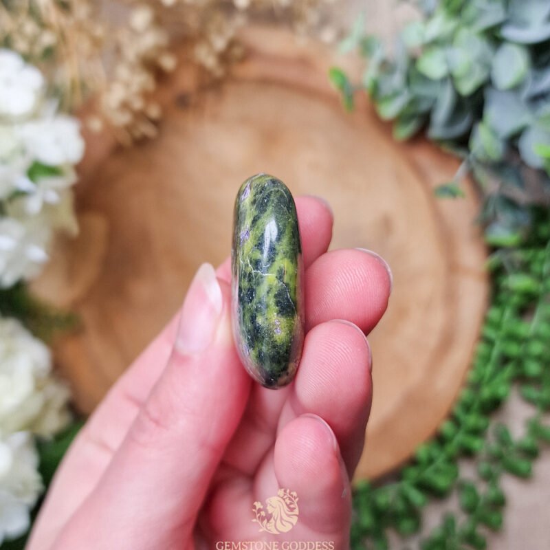 atlantisiet-platte-steen-edelsteen