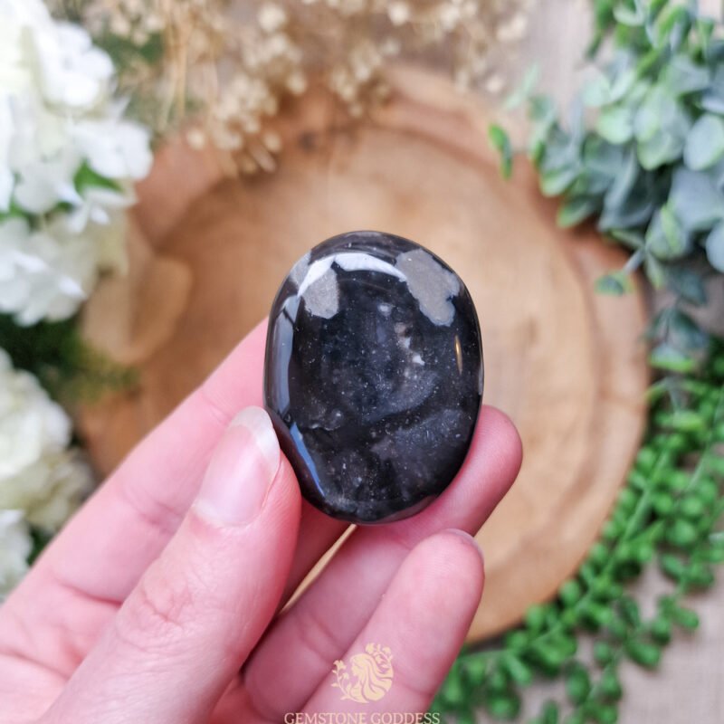 flint-gladde-steen-edelsteen