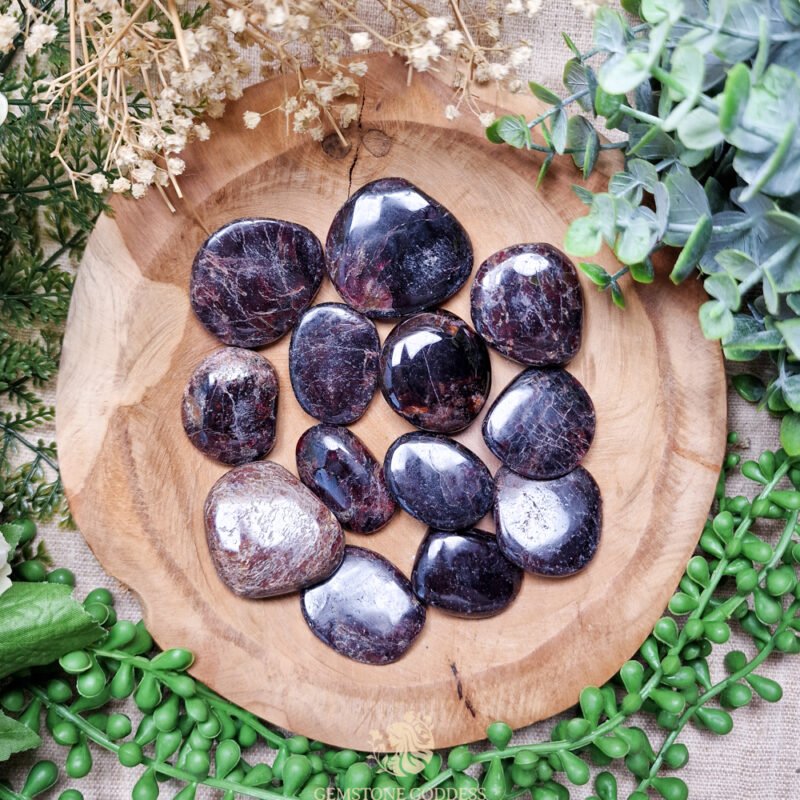 granaat-zaksteen-edelsteen