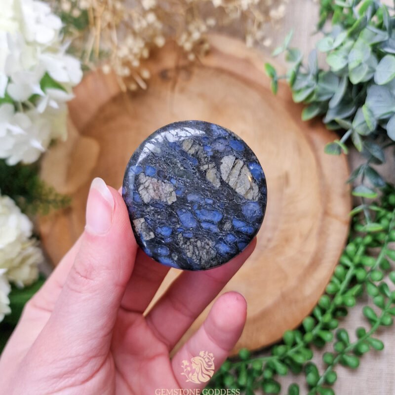 que-sera-gladde-steen-edelsteen