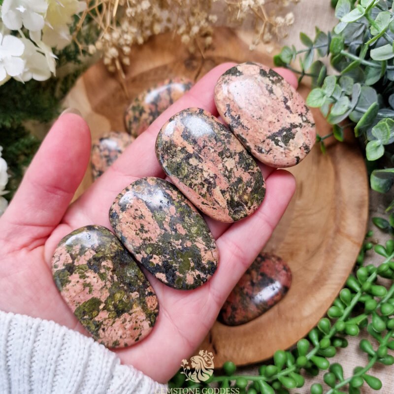 rode-unakiet-oplegger-edelsteen