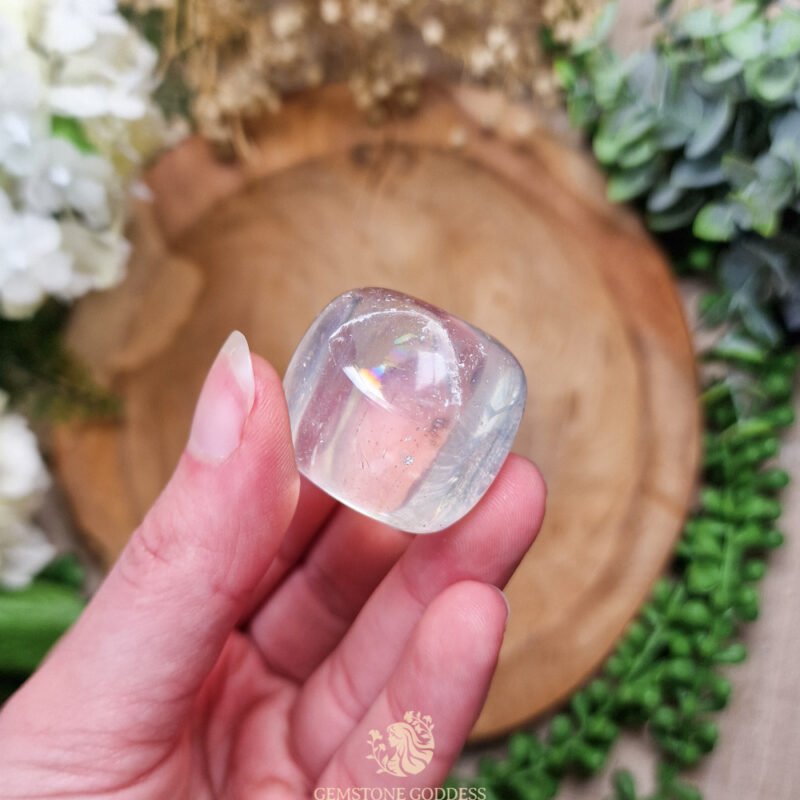 clear-smelt-quartz-getrommelde-steen-edelsteen