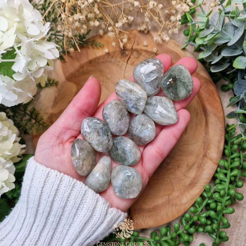 groene-zonnesteen-kristal-edelsteen