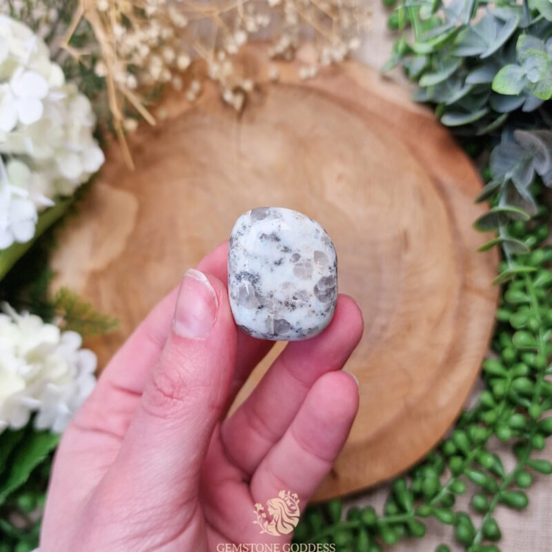 kiwi-jaspis-getrommelde-steen-edelsteen