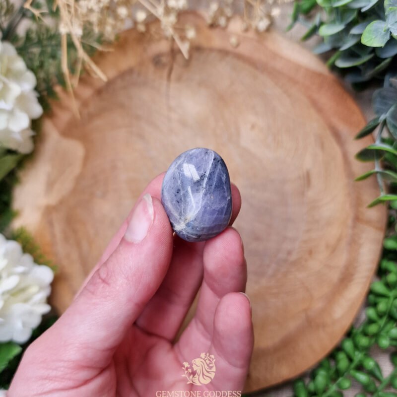 lepidoliet-getrommelde-steen-edelsteen-