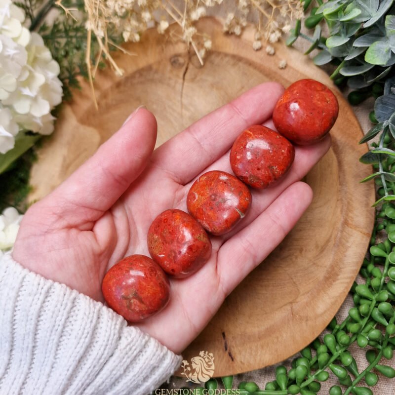 rood-schuimkoraal-knuffelsteen-edelsteen