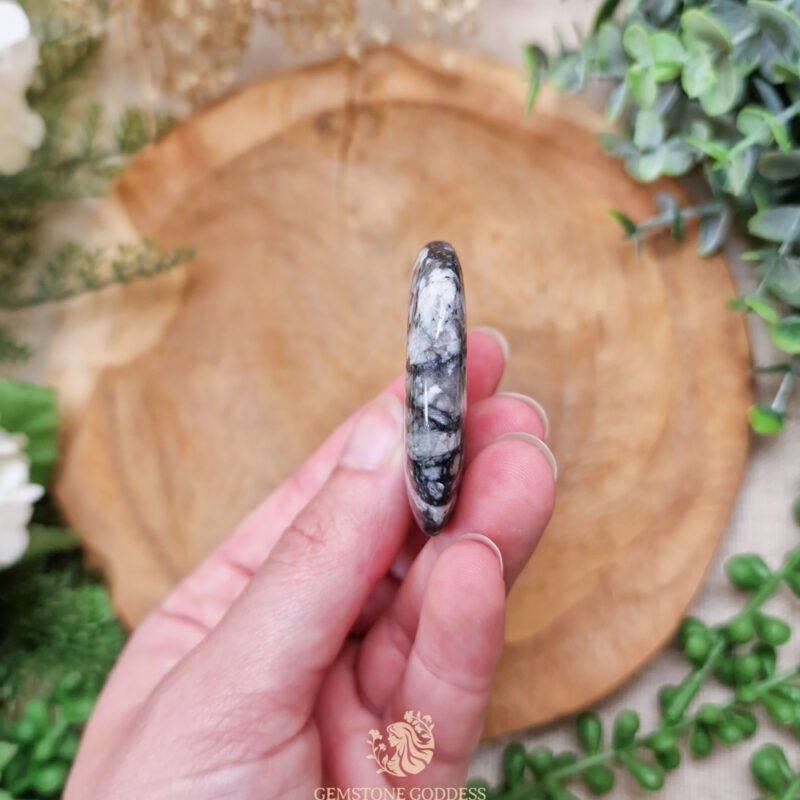 impactiet-platte-steen-edelsteen