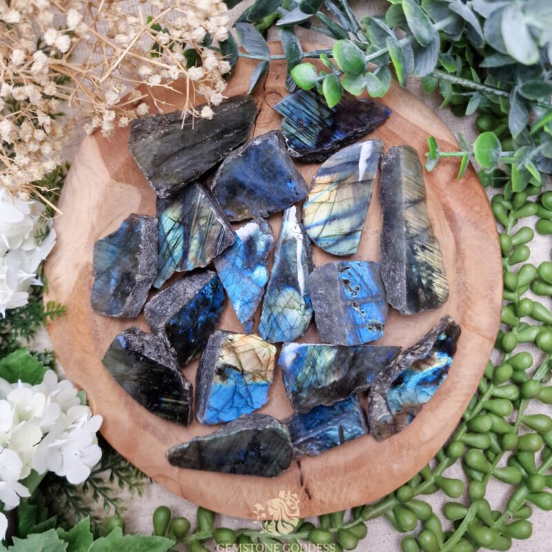 labradoriet-half-gepolijst-ruw