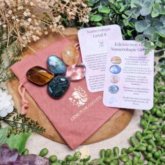 Numerologie Getal 8 Edelsteen Set
