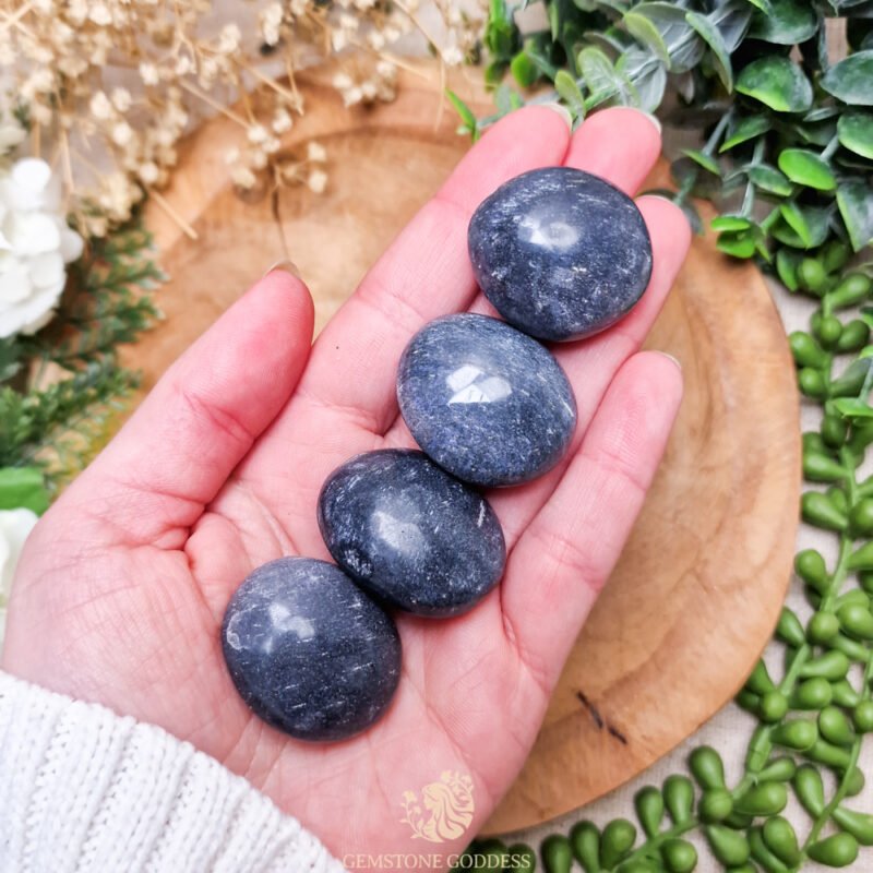 lazuriet-knuffelsteen-edelsteen