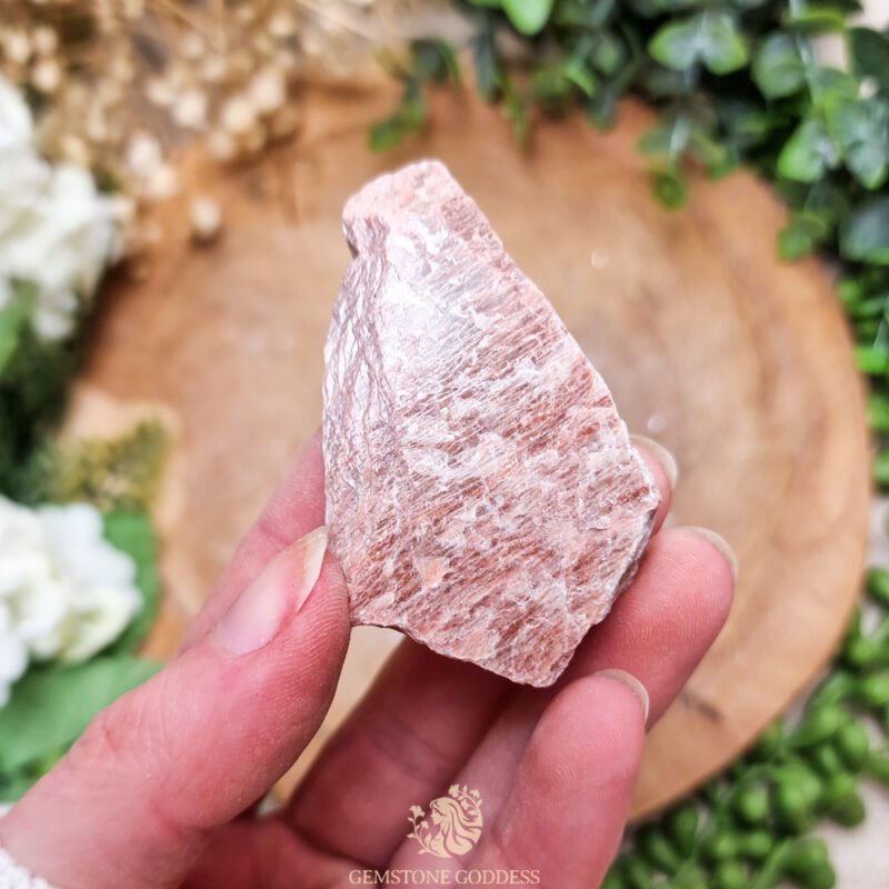 roze-maansteen-ruwe-edelsteen