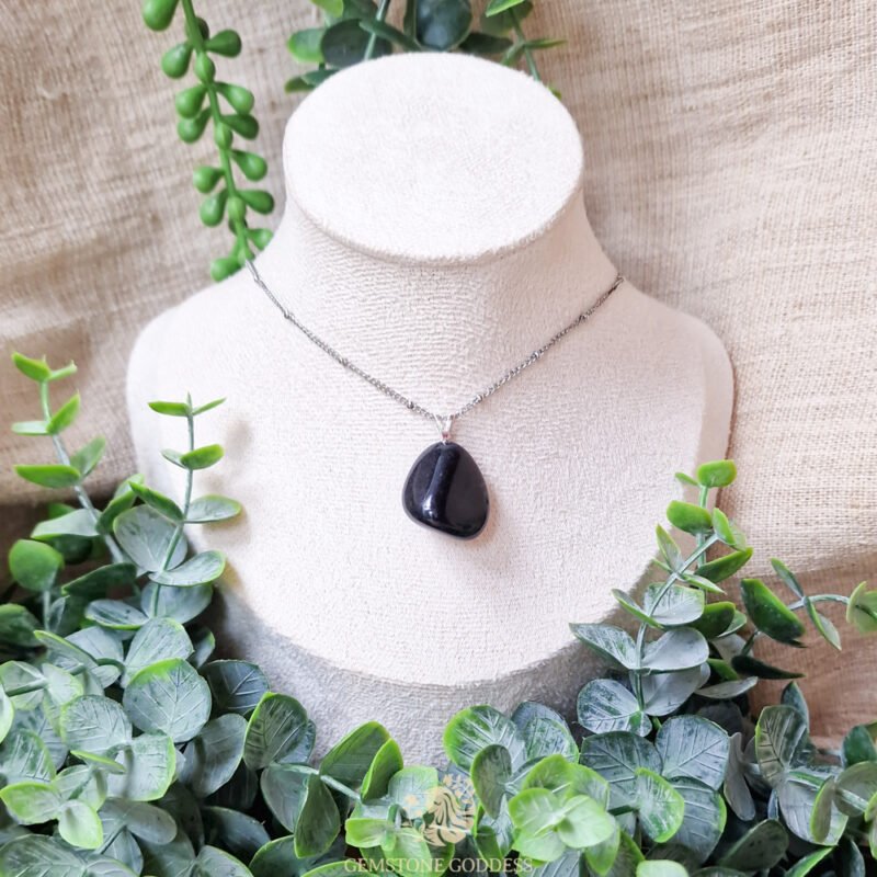 onyx-hanger-met-zilveren-oogje