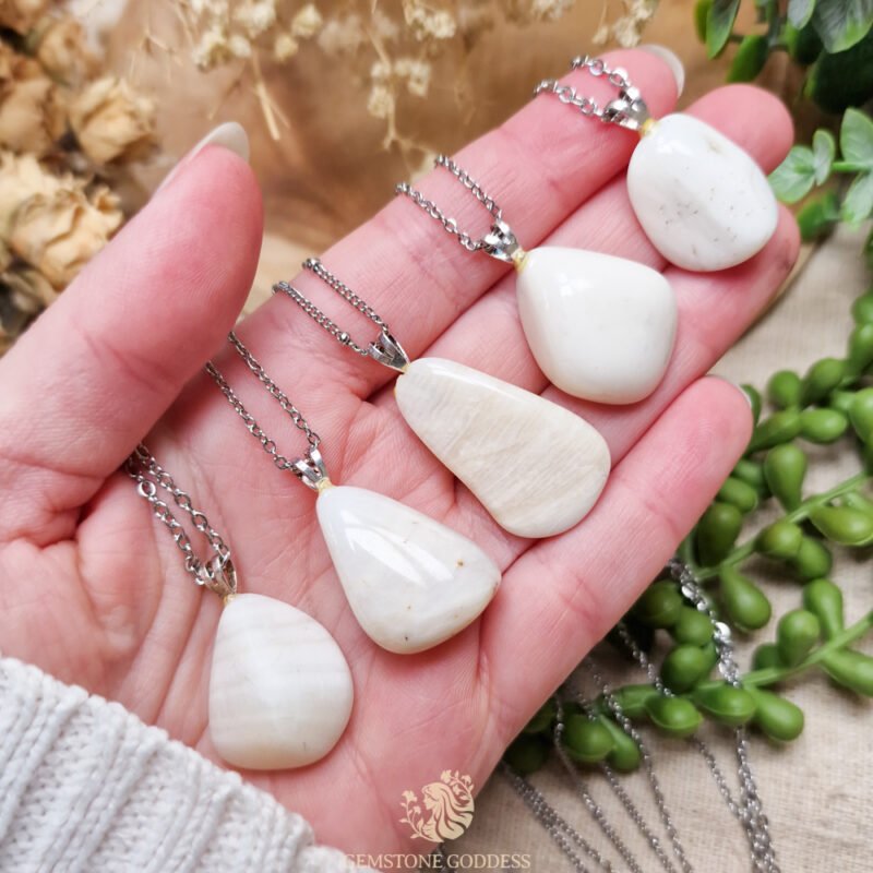 witte-aragoniet-zilveren-sieraad