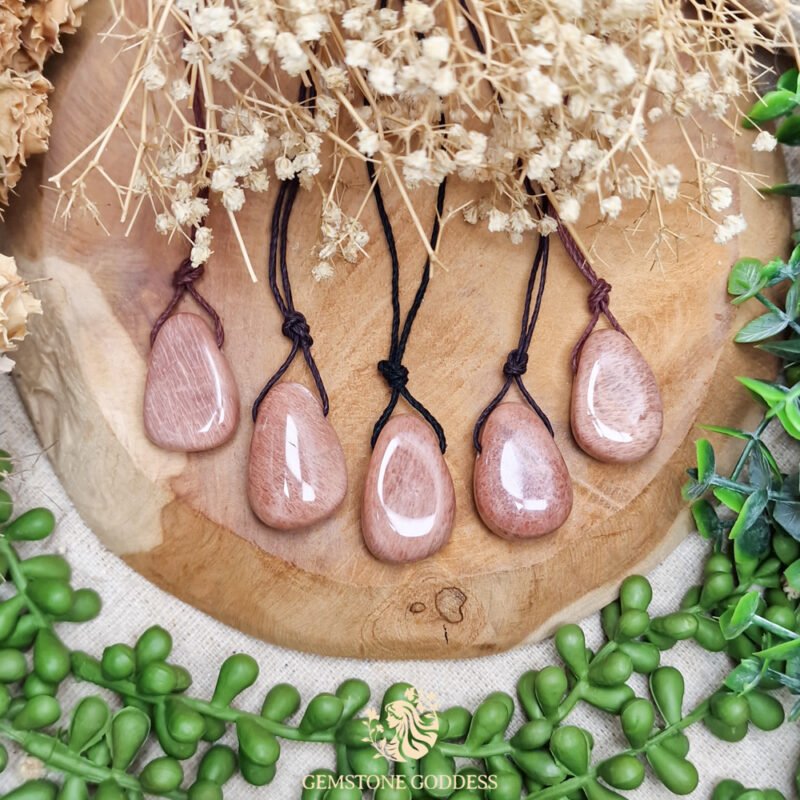 roze-maansteen-ketting